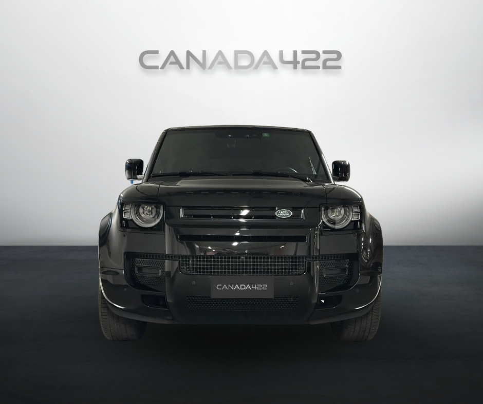 Land Rover Defender photo 2
